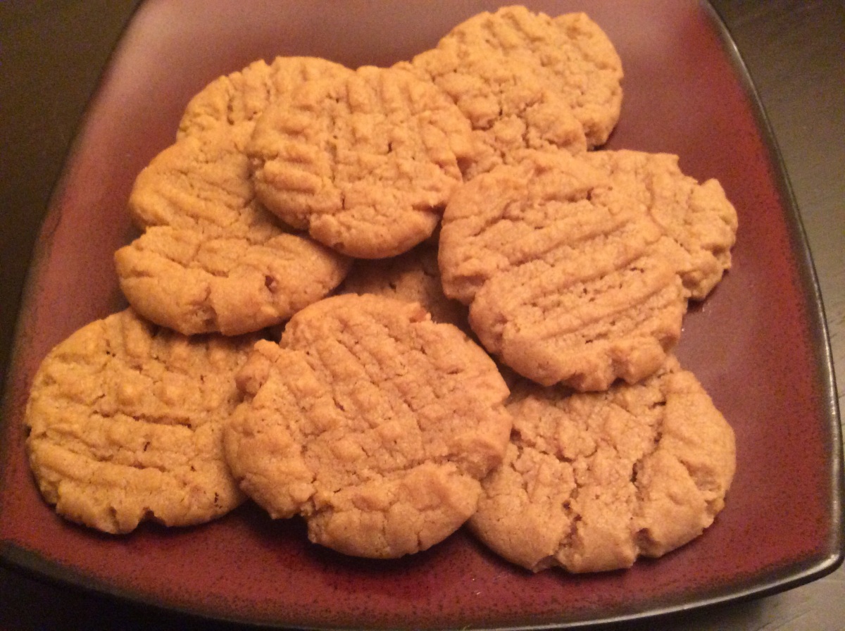 Easy vegan gluten free peanut butter cookies